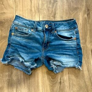 American Eagle super stretch shorts Midi size 00